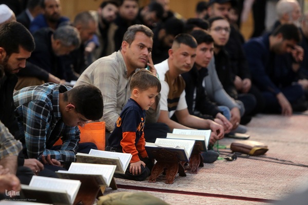 محفل انس با قرآن کریم با حضور قاری مصری احمد شحات