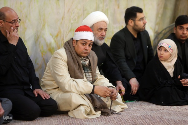 محفل انس با قرآن کریم با حضور قاری مصری احمد شحات