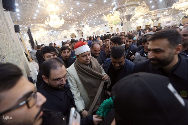 محفل انس با قرآن کریم با حضور قاری مصری احمد شحات