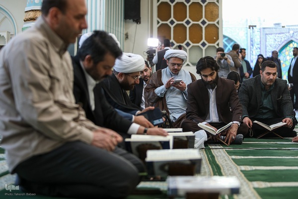 محفل انس با قرآن کریم با حضور شهردار تهران