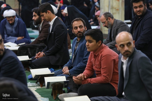 محفل انس با قرآن کریم با حضور شهردار تهران