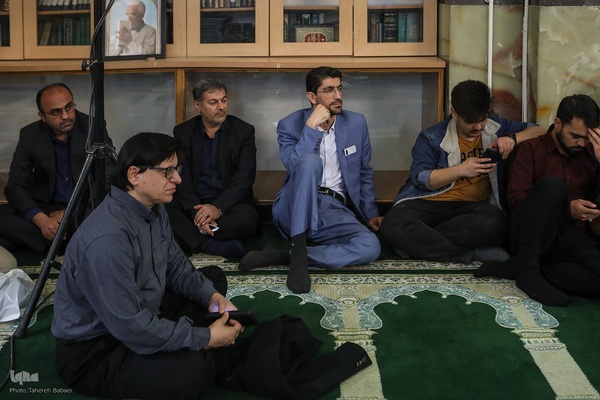 محفل انس با قرآن کریم با حضور شهردار تهران