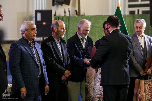 محفل انس با قرآن کریم با حضور شهردار تهران