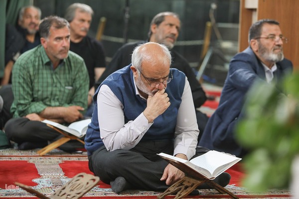 محفل انس با قرآن در مسجد سیدالشهدا