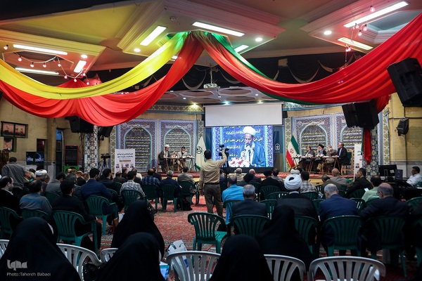 نخستین گردهمایی ایده‌پردازان و فعالان قرآنی مدارس