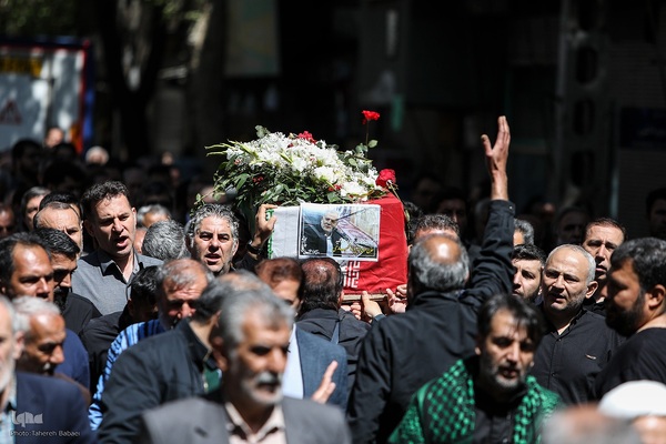 مراسم تشییع و تدفین پیکر مرحوم مغفور حاج ولی‌الله پوراحمدی