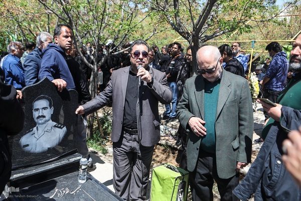 مراسم تشییع و تدفین پیکر مرحوم مغفور حاج ولی‌الله پوراحمدی