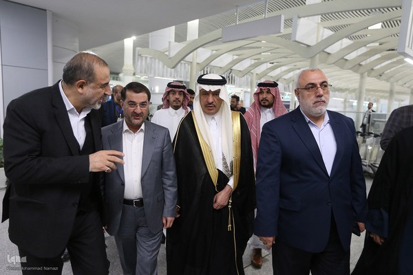 بدرقه نخستین گروه از زائران حج عمره در سال ۱۴۰۳