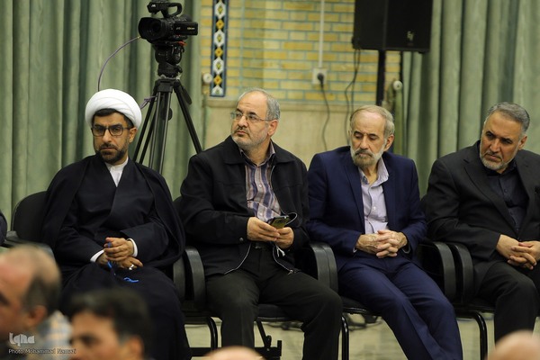 هجدهمین جلسه تلاوت و استماع قرآن کریم