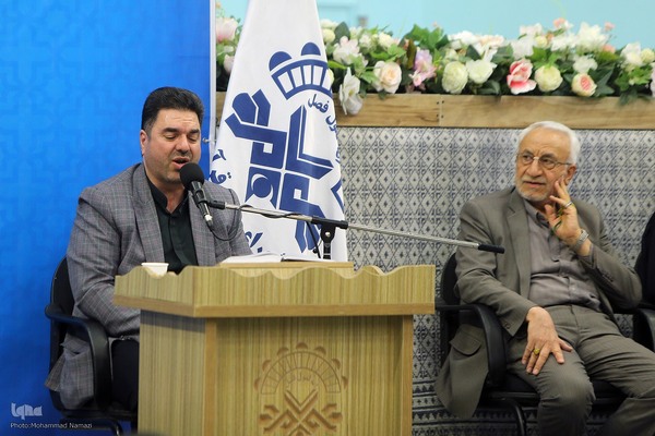 هجدهمین جلسه تلاوت و استماع قرآن کریم