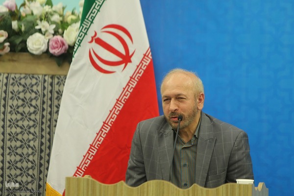 علی‌اکبر ملکشاهی در هجدهمین جلسه تلاوت و استماع قرآن کریم