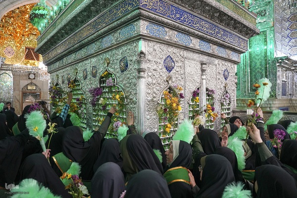 شادپیمایی دختران به‌مناسبت میلاد حضرت معصومه (س)