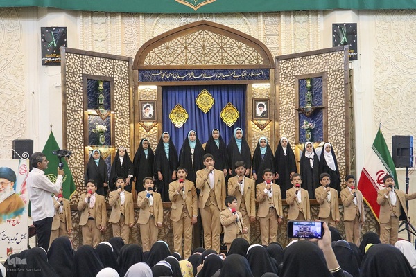 شادپیمایی دختران به‌مناسبت میلاد حضرت معصومه (س)