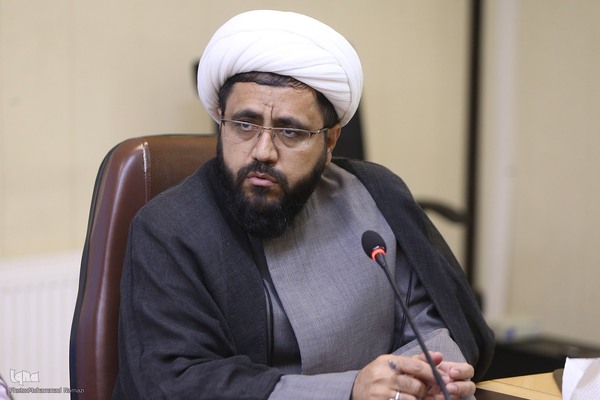 یکصدو سی و ششمین جلسه مجمع مشورتی فعالیتهای قرآن و عترت دانشگاه های کشور