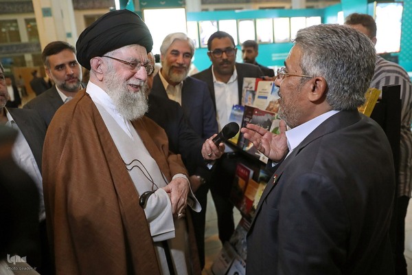 بازدید از سی‌وپنجمین نمایشگاه بین‌المللی کتاب تهران