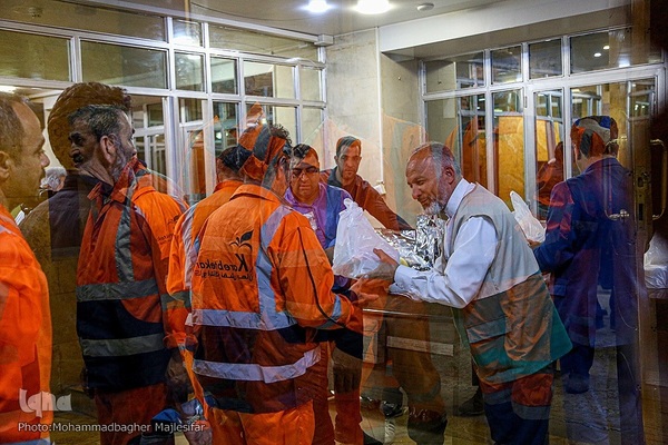 تکریم پاکبانان در دهه کرامت