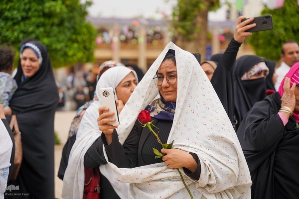 گلباران خدام حرم حضرت شاهچراغ عليه‌السلام‎