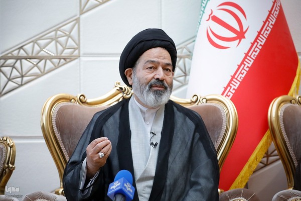 عزیمت سرپرست حجاج ایرانی و رئیس سازمان حج و زیارت به سرزمین وحی