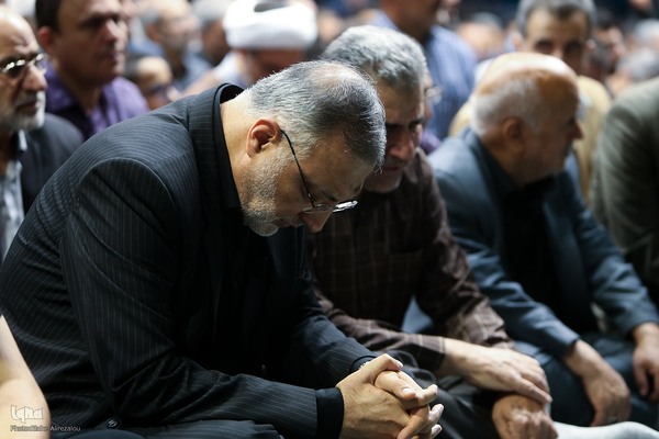 اجتماع دانشگاهیان دانشگاه‌های تهران در سوگ رییس جمهور