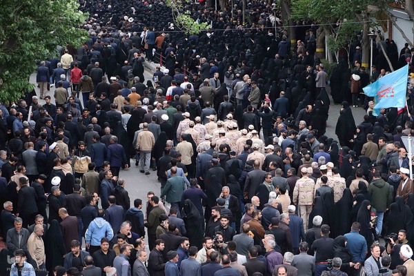 تشییع شهدای خدمت در تبریز