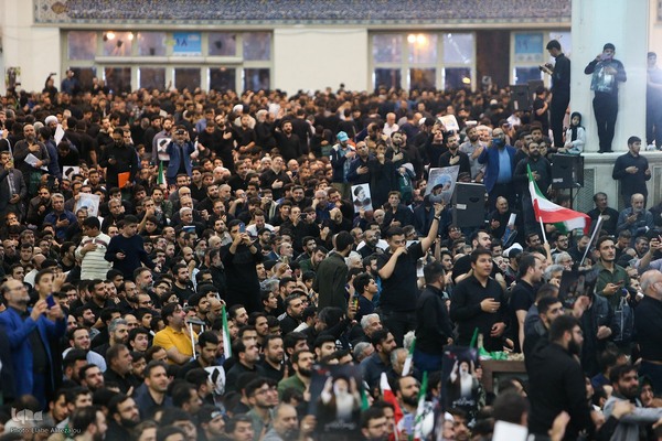 «مراسم وداع» مردم با رئیس جمهور در مصلی