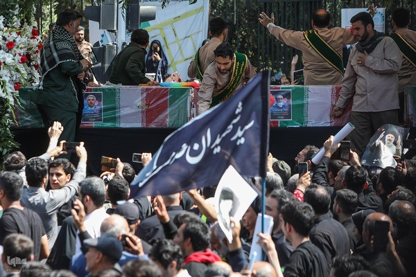 مراسم تشییع پیکرهای شهدای خدمت