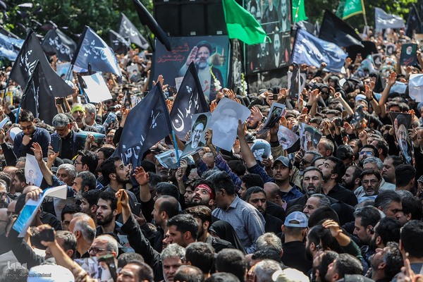 مراسم تشییع پیکرهای شهدای خدمت