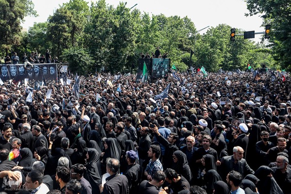 مراسم تشییع پیکرهای شهدای خدمت