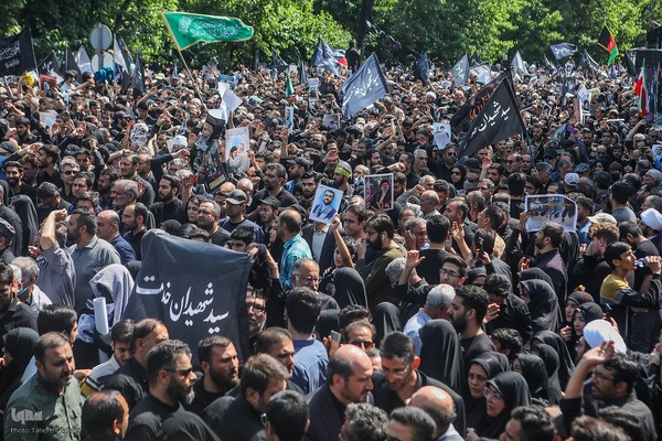 مراسم تشییع پیکرهای شهدای خدمت