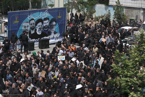 تشییع پیکر رئیس جمهور شهید در تهران (۳)