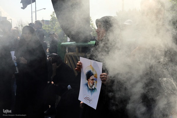 تشییع پیکر رئیس جمهور شهید در تهران (۳)