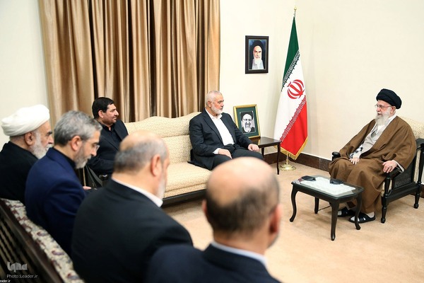 دیدار مقامات برخی کشورها جهت ابلاغ پیام تسلیت به مقام معظم رهبری