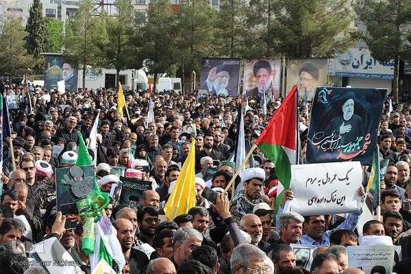 تشیع شهید آیت الله رئیسی و دو تن از همراهان در بیرجند