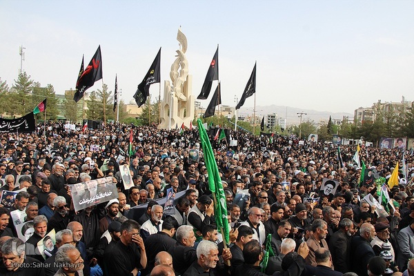 تشیع شهید آیت الله رئیسی و دو تن از همراهان در بیرجند