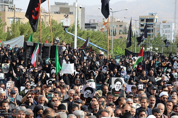 تشیع شهید آیت الله رئیسی و دو تن از همراهان در بیرجند