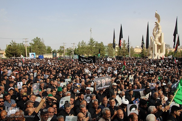 تشیع شهید آیت الله رئیسی و دو تن از همراهان در بیرجند