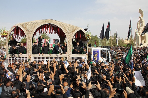 تشیع شهید آیت الله رئیسی و دو تن از همراهان در بیرجند