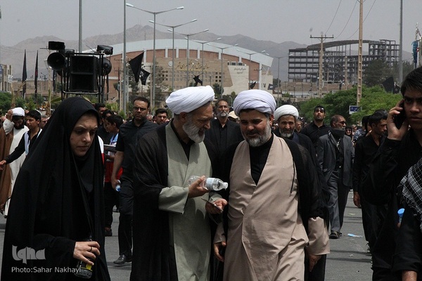 تشیع شهید آیت الله رئیسی و دو تن از همراهان در بیرجند