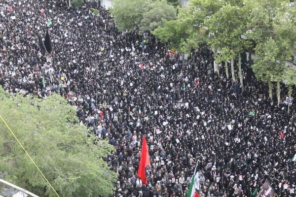 بدرقه رئیس جمهور شهید تا خانه ابدی توسط خراسانی‌ها