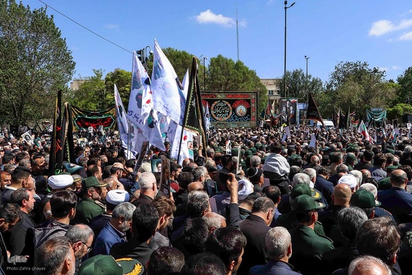 بدرقه تاریخی شهید آیت الله آل هاشم در تبریز‎