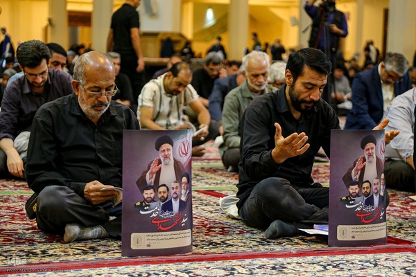 بزرگداشت شهید جمهور و همراهان در حرم حضرت شاهچراغ (ع)