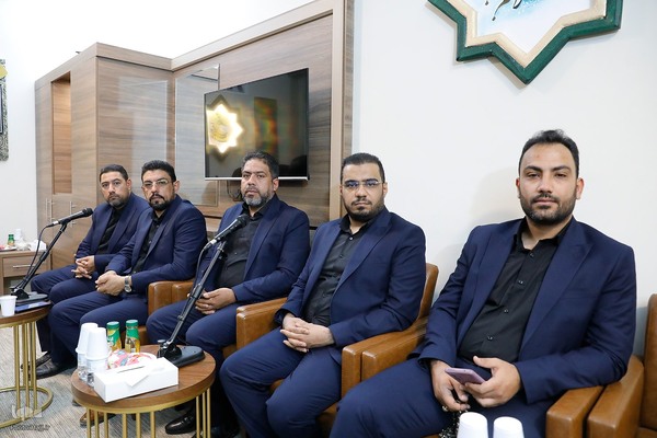 دیدار نماینده‌ ولی‎فقیه در امور حج و زیارت با اعضای کاروان قرآنی نور