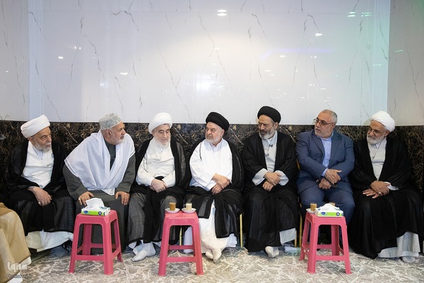 دیدارمسئولان حوزه حج و زیارت با نمایندگان دفاتر مراجع عظام تقلید