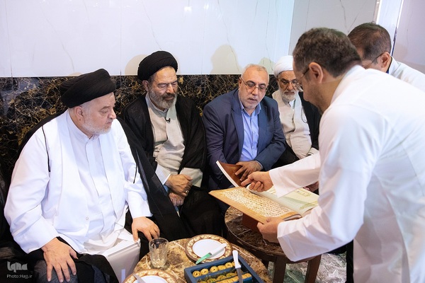 دیدارمسئولان حوزه حج و زیارت با نمایندگان دفاتر مراجع عظام تقلید