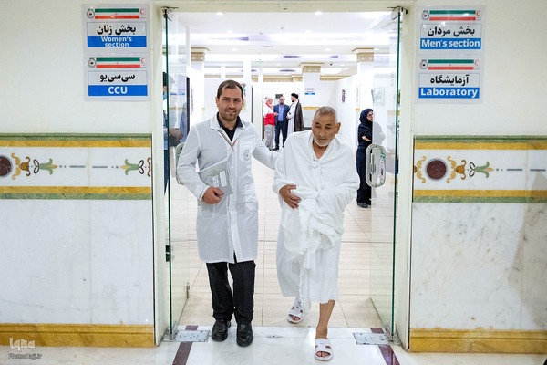 بازدید سرپرست حجاج ایرانی از بیمارستان مکه مکرمه