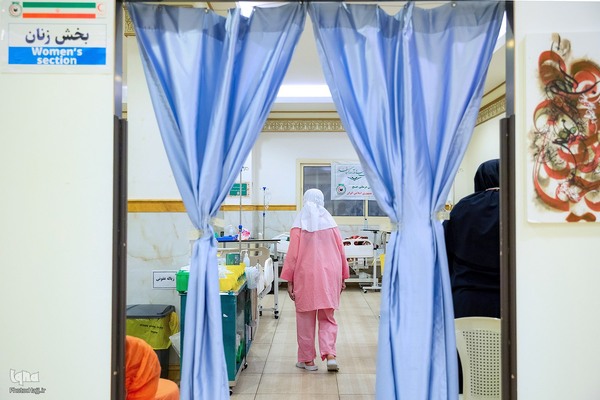 بازدید سرپرست حجاج ایرانی از بیمارستان مکه مکرمه