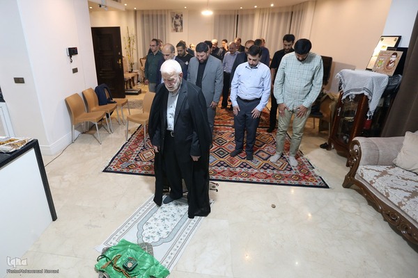 دیدار جمعی از فرزندان شهدا با خانواده شهید صیاد شیرازی