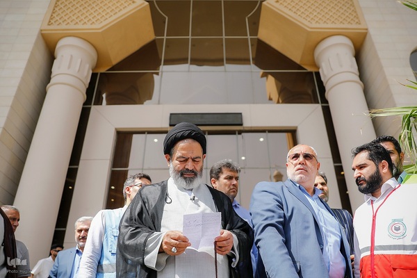 دیدار صمیمی سرپرست حجاج ایرانی با زائران کشورمان در مکه مکرمه