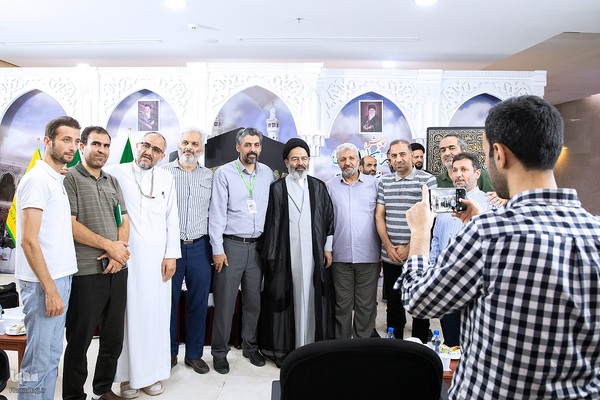 همایش حج در نگاه رهبری _2