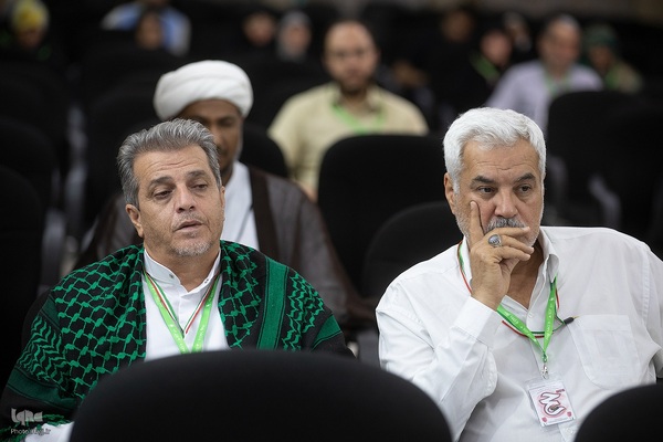 مراسم تجلیل از خانواده معظم شهدا